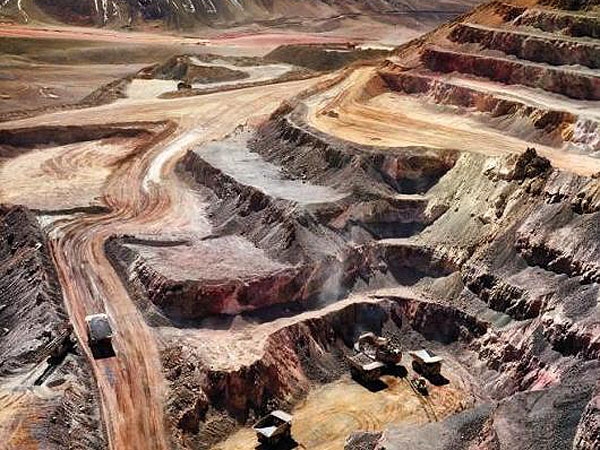 Exigen al Senado vedar la minería en áreas protegidas